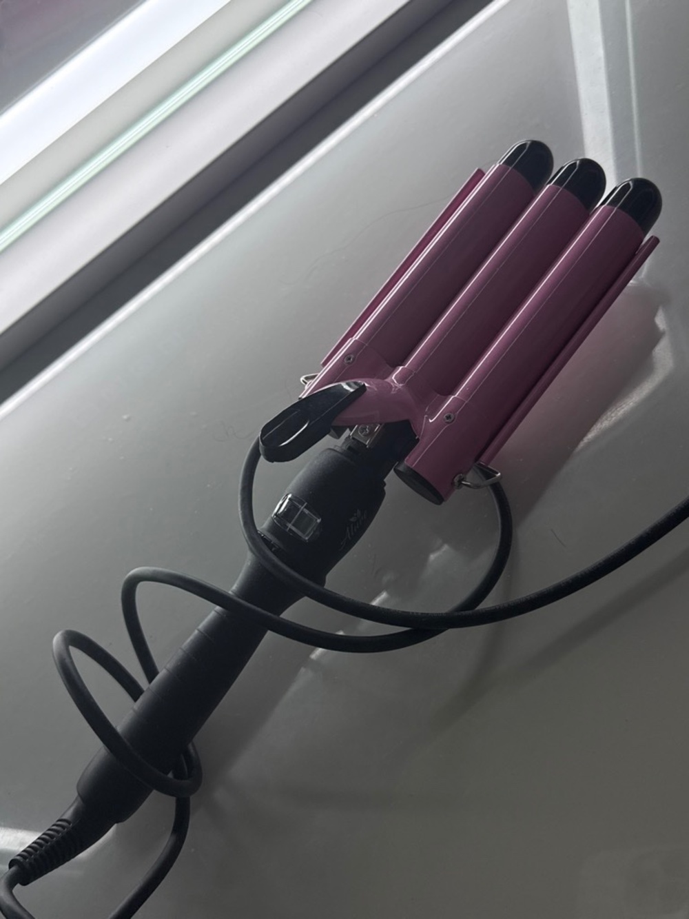 Triple barrel hair tool